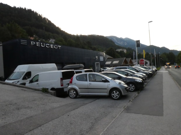 Avtohia Peugeot Jesenice